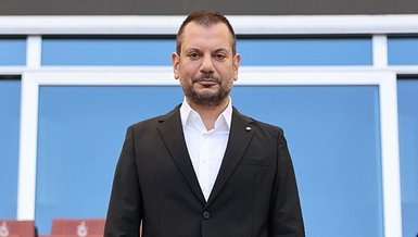 Trabzon Başkanı Ertuğrul Doğan'dan Yeni Yıl Mesajı Trabzon Başkanı Ertuğrul Doğan'dan Yeni Yıl Mesajı