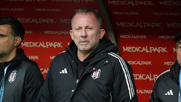 Beşiktaş, Samsunspor'a Karşı Mağlup Oldu: Sergen Yalçın Açıklamalarda Bulundu
