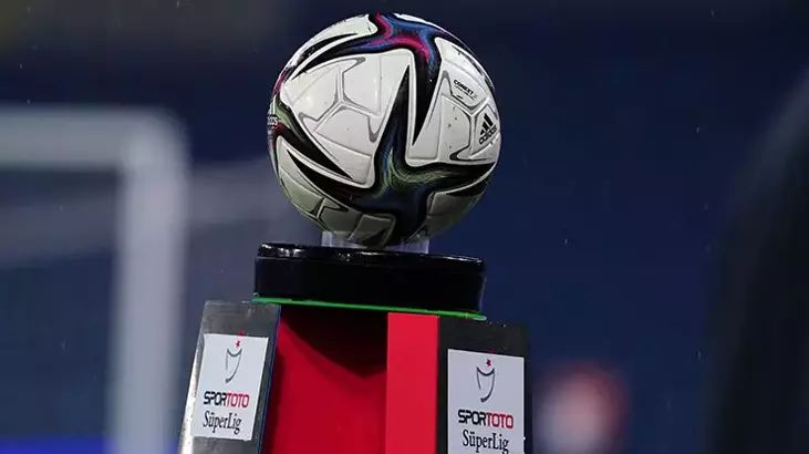 Süper Lig Şampiyonluk İhtimalleri: Yapay Zeka 30. Hafta Sonrası Hesapladı