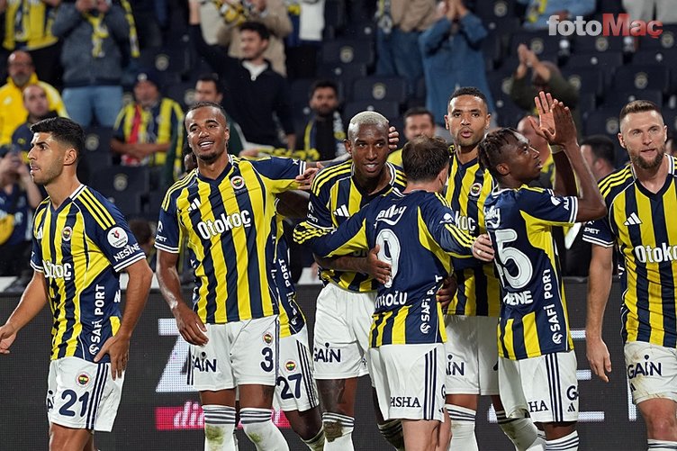 Fenerbahçe, Antalyaspor'u Penaltı ile Geçti