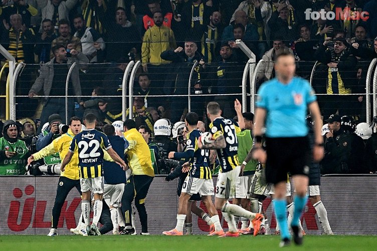 Fenerbahçe, Lewandowski'yi Gündemine Aldı: Barcelona Sözleşmesini Uzatmıyor!