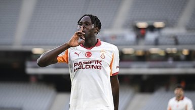 Galatasaray'da Okan Buruk'tan Kadro Değişikliği