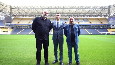 Hibrit Saha Zemininde Yenileme Çalışmaları Başlatıldı