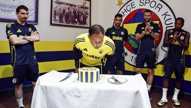 Fenerbahçe Teknik Direktörü Tedesco’nun 40. Doğum Günü Coşkuyla Kutlandı