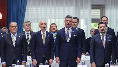 Fenerbahçe'nin Yüksek Divan Kurulu Toplantısı'nda Başkan Saran Açıklamalarda Bulundu