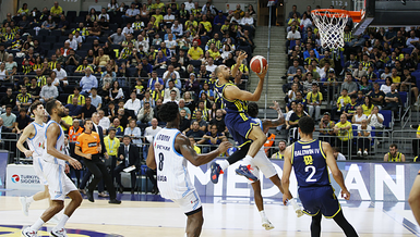 Fenerbahçe Beko, Aliağa Petkim Spor'u Farklı Geçti