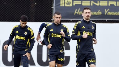 Fenerbahçe, Tesislerinde Antrenman Gerçekleştirdi