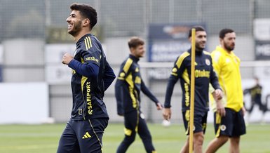 Fenerbahçe Antrenmanı Başladı: Taktiksel Çalışmalar Yapıldı