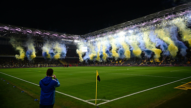 Kadıköy'de Fenerbahçe-Galatasaray Derbisi Öncesi Muhteşem Konser