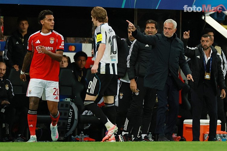 Benfica, Newcastle'a 3-0 Yenildi; Mourinho'dan Kerem Aktürkoğlu Açıklaması