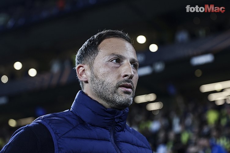 Fenerbahçe Teknik Direktörü Tedesco, Youssef En-Nesyri'ye Destek Veriyor