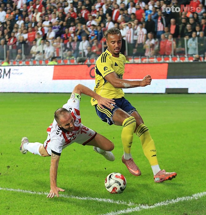 Fenerbahçe'nin Archie Brown'a Sosyal Medyada Tepkiler Yağdı