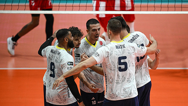 Fenerbahçe, Ankara Cumhuriyet Kupası'nda Finaliste Adını Yazdırdı