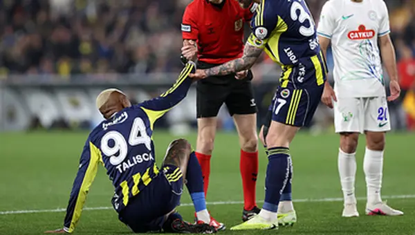 Fenerbahçe - Çaykur Rizespor Maçında Penaltı Kararı