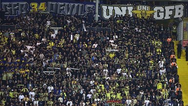 Fenerbahçe, Kasımpaşa Deplasmanında Taraftar Tepkisiyle Karşılaştı