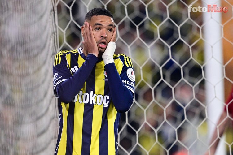 Youssef En Nesyri, Fenerbahçe'de Formunu Kaybediyor