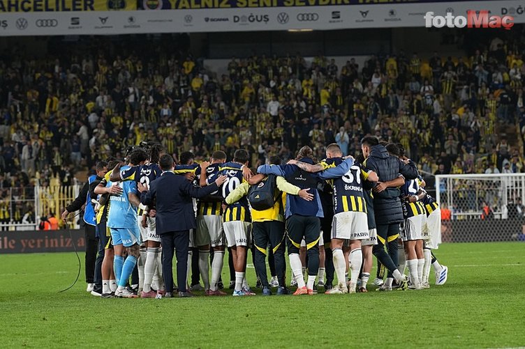 Jhon Duran'ın Nice Maçındaki Durumu Belirsiz