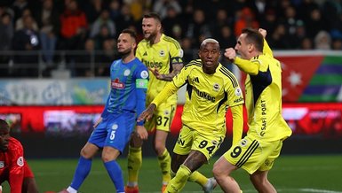 Fenerbahçe, Çaykur Rizespor'u 5-2 ile Geçti