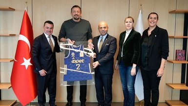 Fenerbahçe'nin TBF Başkanı Hidayet Türkoğlu ile Verimli Görüşmesi