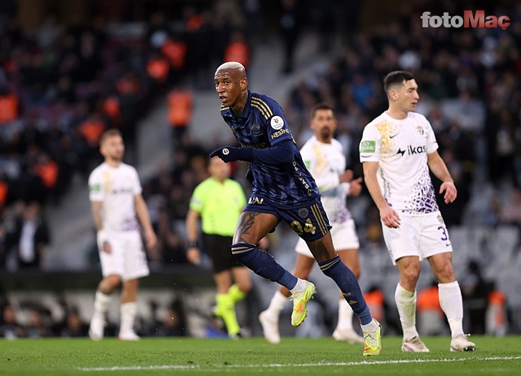 Fenerbahçe, Anderson Talisca ile Sözleşme Yenilemeye Hazırlanıyor