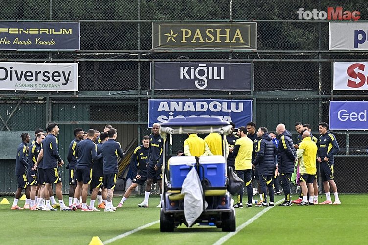 Fenerbahçe'ye Ferencvaros Maçı Öncesi Kötü Haber