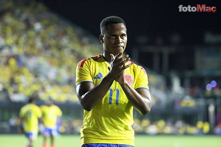 Okan Buruk, Jhon Arias İçin Transfer Planlarını Yeniden Gözden Geçirdi