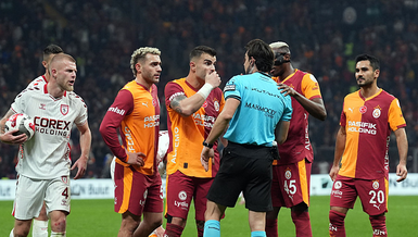 Galatasaray, Samsunspor Maçının Ardından Sert İşaretle Gündeme Geldi