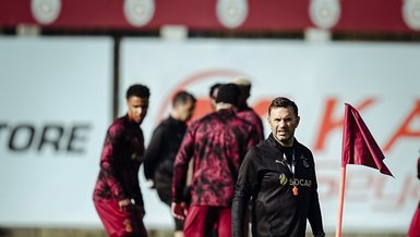 Galatasaray, Ajax Maçı İçin Hazırlıklarını Sürdürüyor