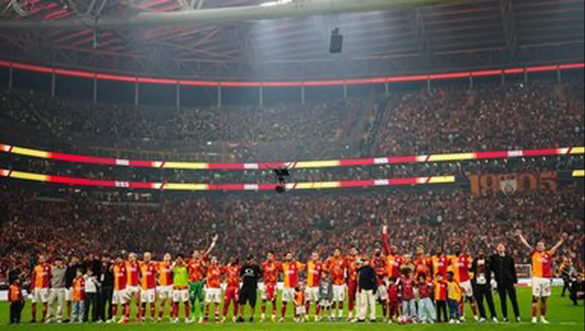 Galatasaray'da Yerli Oyuncuların Başarılı Performansı Öne Çıkıyor