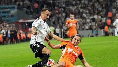 Beşiktaş'ın Yıldızı Gökhan Sazdağı Görülmeye Değer Performansıyla Parladı