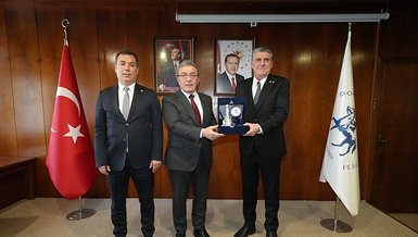 Beşiktaş, İzmir'de Geleceğin Yıldızlarını Yetiştirmek İçin Anlaşma İmzaladı