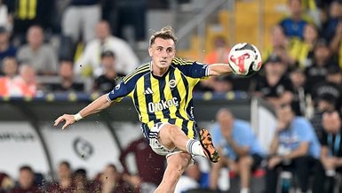 Fenerbahçe, Trabzonspor'u 1-0 Yenerek Öne Geçti