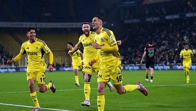 Fenerbahçe, Konyaspor'u 4-0 Geçti: Mert Müldür'ün Açıklamaları