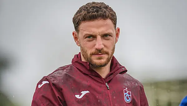 Trabzonspor'da Sol Kanat Rekabeti: Mustafa Eskihellaç Öne Çıkıyor