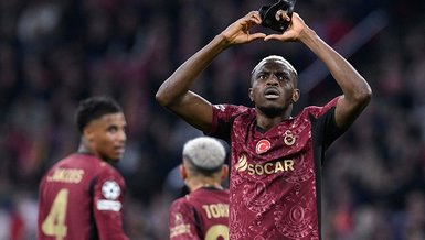 Galatasaray'ın Yıldızı Osimhen, Ajax Deplasmanında Hat-Trick Yaptı
