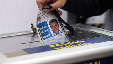 Fenerbahçe Başkan Adayı Sadettin Saran, FB TV'yi Tarafsız Yayın Yapmaya Davet Etti