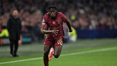 Singo, Şampiyonlar Ligi'nde Parlıyor