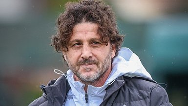 Göztepe'de Pina'nın Kırmızı Kartı, Beşiktaş Derbisinde Defans Sorunlarına Yol Açıyor