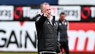 Sergen Yalçın, Anjiyo Sonrası İdmanda Takımla Bir Araya Geldi