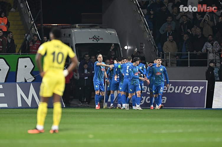 Fenerbahçe'nin Geri Dönüşü: Rizespor Maçından Çarpıcı Notlar