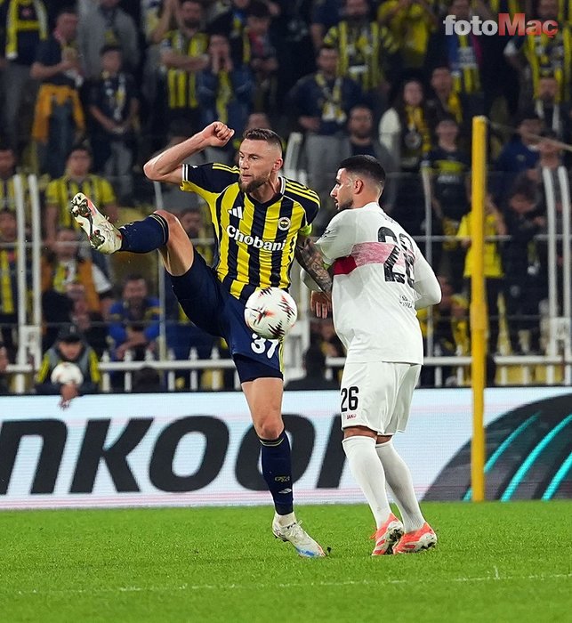 Fenerbahçe, Stuttgart ile Oynanan Maçta Zorlandı