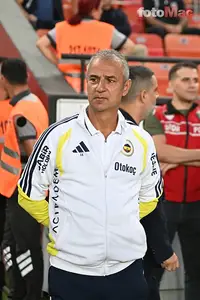 Fenerbahçe'de İsmail Kartal'ın Görevdeki Belirsizlikleri Devam Ediyor