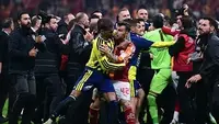 Galatasaray, Fenerbahçe'yi Dev Derbide 2-1 Yenerek Liderliğe Yükseldi