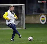 Fenerbahçe'de Kuyt, Greenwood'a 10 Numara Rolü Veriyor