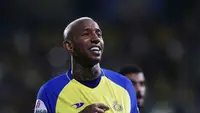 Al Nassr ve Al Ahli Maçında Gergin Anlar