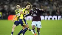 Fenerbahçe, Aston Villa'ya Karşı Şampiyonlar Ligi'nde Yenik Düştü