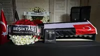 Beşiktaş'ın Eski Yöneticisi Metin Keçeli Son Yolculuğuna Uğurlandı