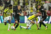 Fenerbahçe, Beşiktaş Derbisinde Şok Mağlubiyet Aldı