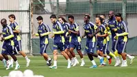 Fenerbahçe, Rize Maçı Öncesi Son Antrenmanını Gerçekleştirdi