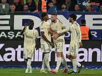 Fenerbahçe, Çaykur Rizespor'u 3-0 ile Geçti!